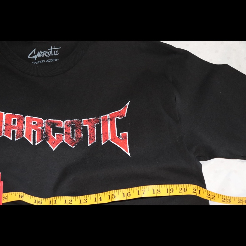 Gnarcotic black T-shirt size Large